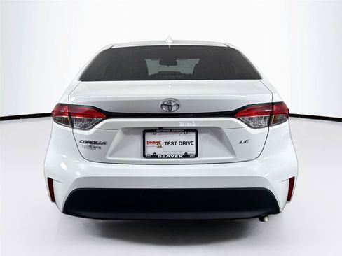 Certified 2024 Toyota Corolla LE FWD image 11