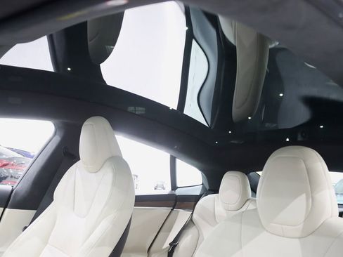 Used 2021 Tesla Model S Long Range image 33