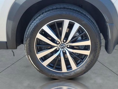 Certified 2024 Nissan Pathfinder Platinum w/ Cargo Package image 4