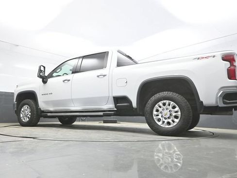 Used 2023 Chevrolet Silverado 2500 LTZ w/ Safety Package AWD/4WD image 28