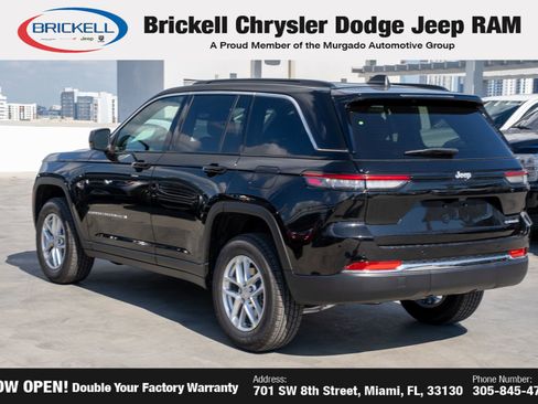 New 2025 Jeep Grand Cherokee Laredo X image 7