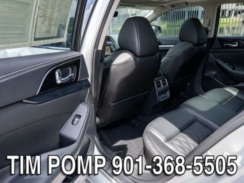 Used 2023 Nissan Maxima Platinum w/ Sport Mat Group FWD image 13