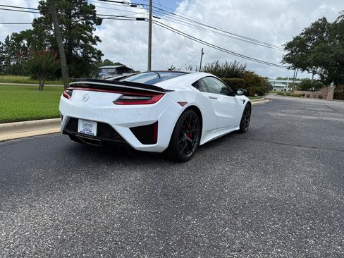Used 2019 Acura NSX AWD/4WD image 8