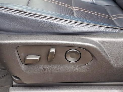 Used 2024 Chevrolet Silverado 2500 High Country w/ High Country Premium Package image 4