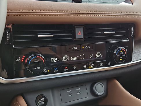 New 2026 Nissan Rogue Platinum image 14