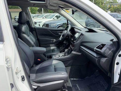 Used 2021 Subaru Forester Limited AWD/4WD image 12