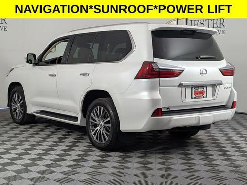 Used 2019 Lexus LX 570 4WD w/ Luxury Package image 5