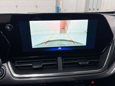 New 2026 Chevrolet Trax ACTIV w/ Driver Confidence Package image 15