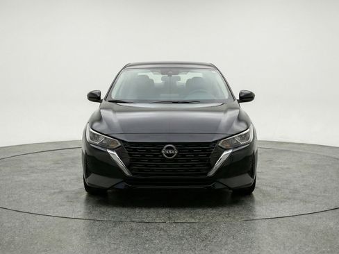 Used 2025 Nissan Sentra S FWD image 2