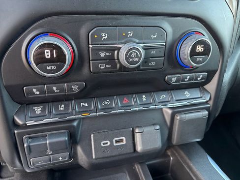 Used 2022 Chevrolet Silverado 2500 High Country w/ Z71 Off-Road Package image 29