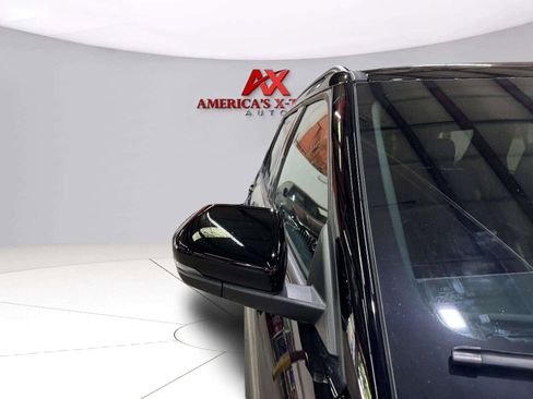 Used 2025 Ford Explorer ST-Line w/ Premium Package RWD image 11