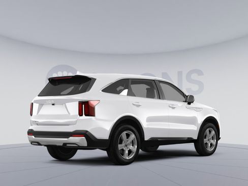 New 2026 Kia Sorento LX FWD image 4