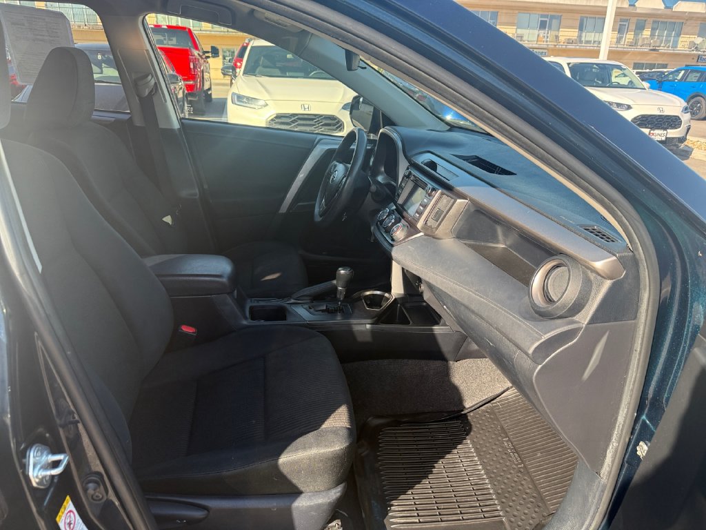 Used 2017 Toyota RAV4 LE w/ All Weather Liner Package AWD/4WD image 24