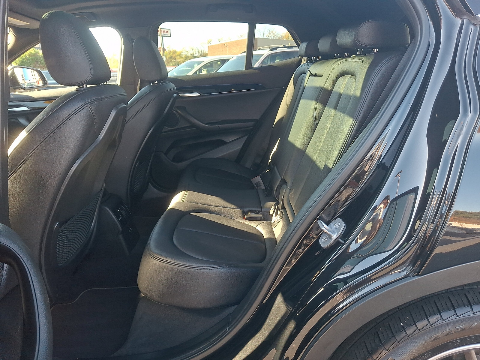 Used 2019 BMW X2 xDrive28i w/ Convenience Package AWD/4WD image 10