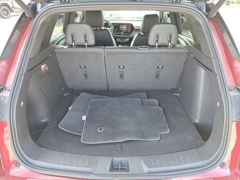 Used 2024 Chevrolet TrailBlazer RS w/ Convenience Package image 6