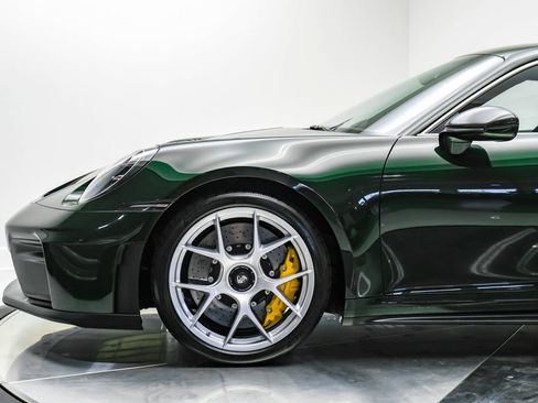 Used 2026 Porsche 911 GT3 RWD image 13