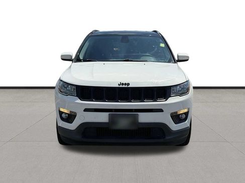 Used 2019 Jeep Compass Latitude FWD image 2