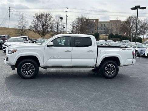 Used 2020 Toyota Tacoma TRD Sport w/ Technology Package image 7
