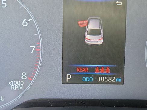 Used 2024 Toyota Corolla SE FWD image 22