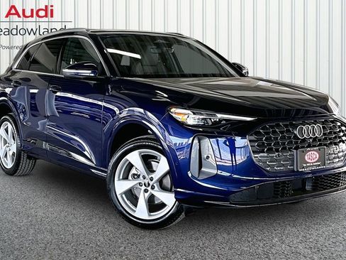 New 2025 Audi Q5 Premium Plus image 2