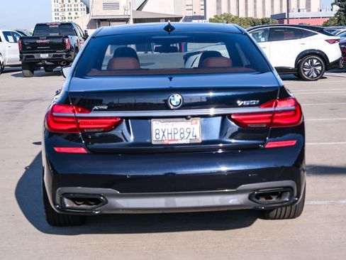 Used 2018 BMW 750i xDrive AWD/4WD image 5