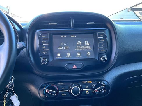 Used 2021 Kia Soul GT-Line image 30