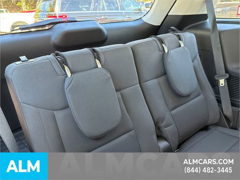 Used 2025 Ford Explorer Active image 21