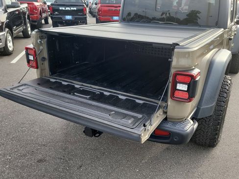 Certified 2020 Jeep Gladiator Rubicon w/ LED Lighting Group image 6