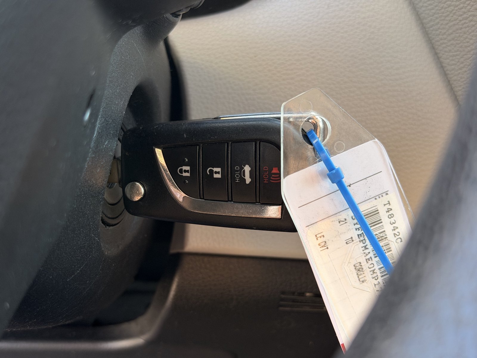 Used 2021 Toyota Corolla LE FWD image 17