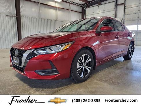 Used 2021 Nissan Sentra SV w/ Trunk Package image 2