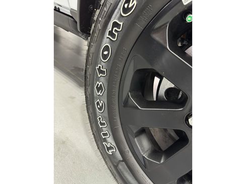 Used 2025 RAM 2500 Laramie image 17