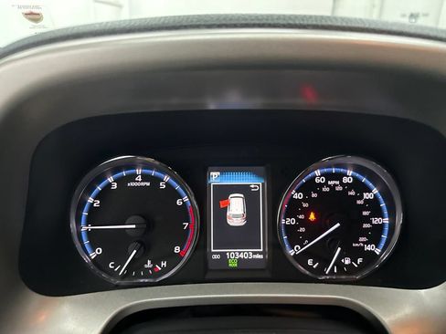 Used 2016 Toyota RAV4 XLE FWD image 16
