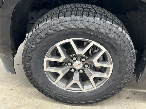 Used 2021 GMC Canyon AT4 image 9