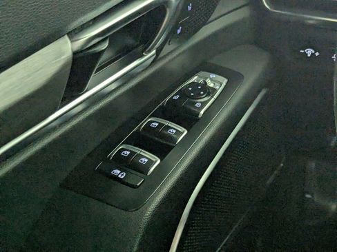 Used 2023 Kia Telluride SX Prestige X-Pro AWD/4WD image 17