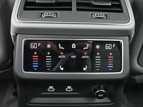 Used 2023 Audi S7 Prestige AWD/4WD image 22