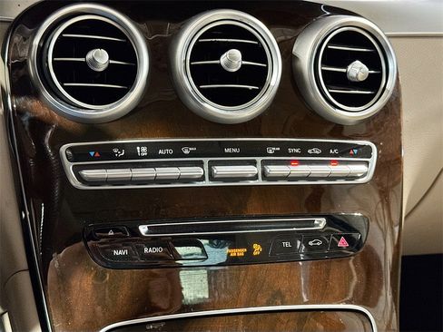 Used 2017 Mercedes-Benz GLC 300 image 16