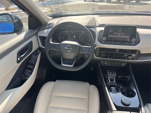 New 2026 Nissan Rogue SV image 18