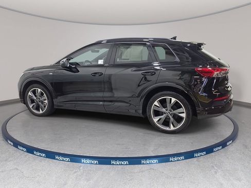 Used 2024 Audi Q4 e-tron Premium Plus w/ Premium Plus AWD/4WD image 9