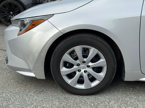 Used 2023 Toyota Corolla LE FWD image 34