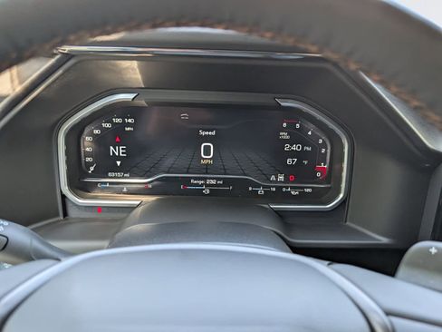 Certified 2023 GMC Sierra 1500 AT4 w/ AT4 Premium Package AWD/4WD image 29