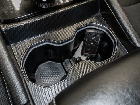 Used 2024 Jeep Grand Cherokee L Laredo AWD/4WD image 20