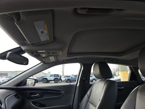 Used 2019 Chevrolet Impala LT w/ Sunroof and Spoiler Package image 11