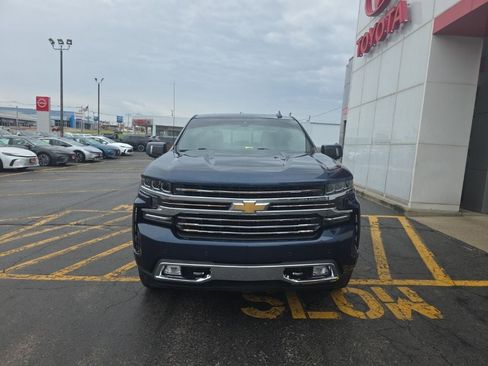 Used 2019 Chevrolet Silverado 1500 High Country w/ Safety Package II image 11
