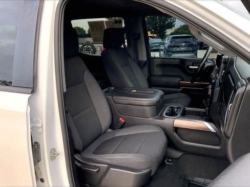 Used 2020 Chevrolet Silverado 1500 RST w/ Texas Edition AWD/4WD image 9