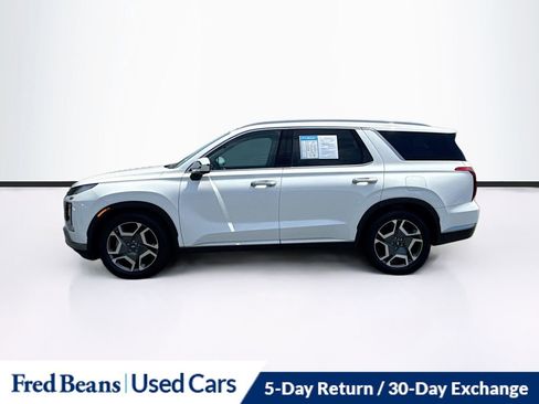 Used 2023 Hyundai Palisade SEL w/ Premium Package AWD/4WD image 4