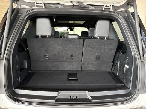 Used 2021 Ford Expedition XLT RWD image 23