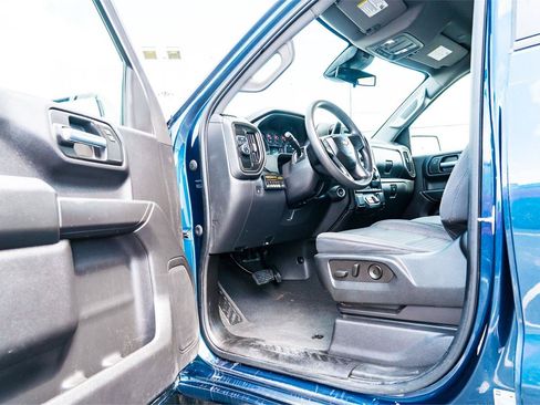 Used 2022 Chevrolet Silverado 1500 Custom RWD image 11