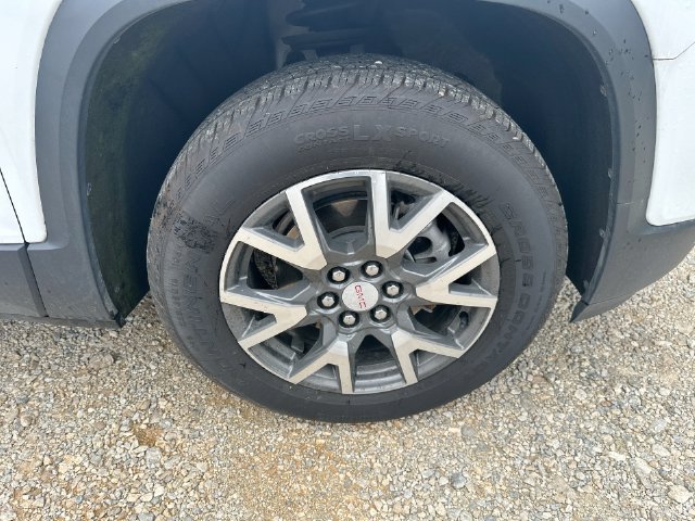 Used 2023 GMC Acadia SLE FWD image 50