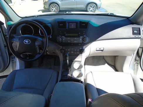 Used 2008 Toyota Highlander Sport image 15