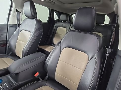 Used 2021 Ford Escape Titanium w/ Titanium Elite Package image 14